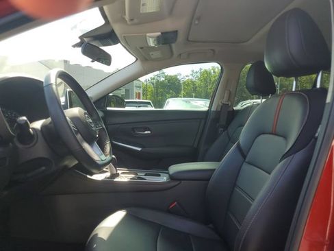 Certified 2024 Nissan Sentra SR w/ SR Premium Package FWD image 14