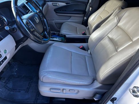 Used 2016 Honda Pilot Touring image 9