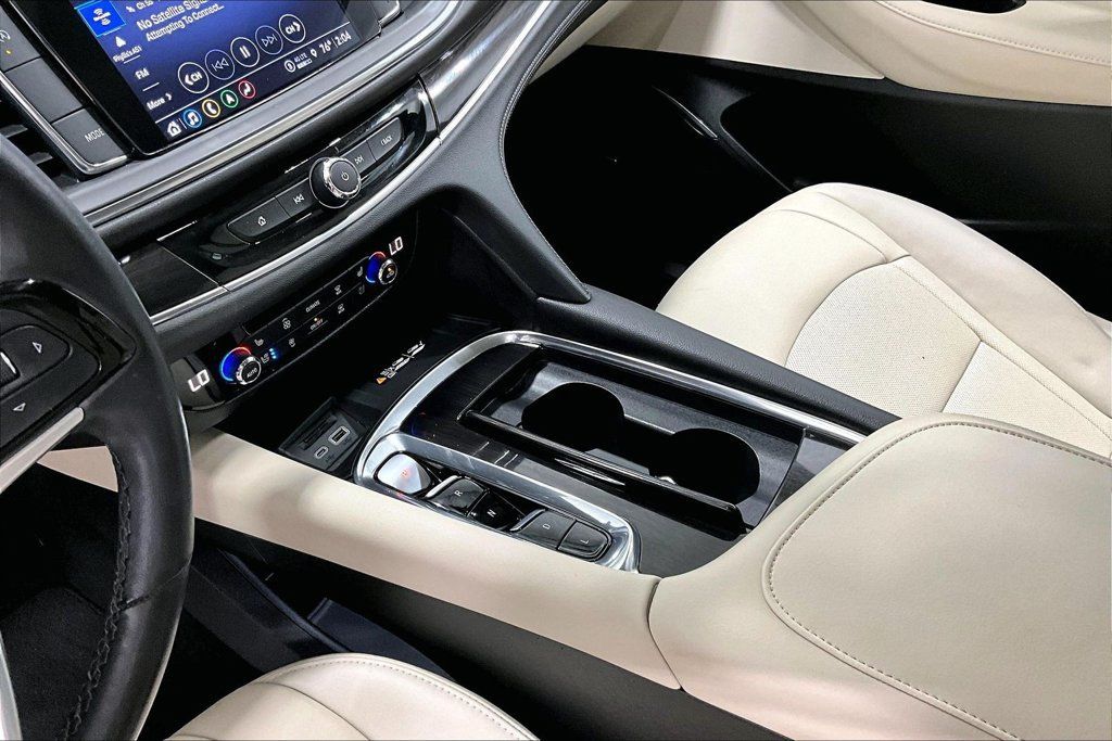 Used 2023 Buick Enclave Premium FWD image 17