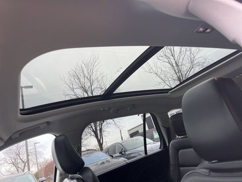 Used 2025 Lincoln Aviator AWD image 46