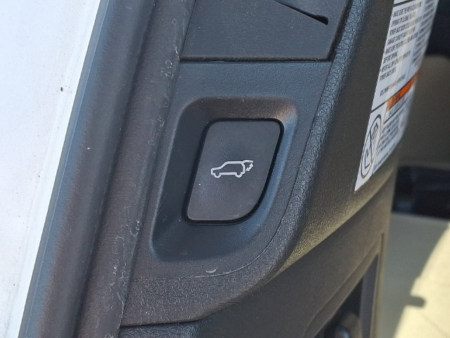 Used 2018 Toyota Sequoia Platinum AWD/4WD image 29