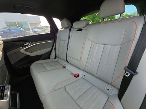 Used 2024 Audi Q8 e-tron Prestige w/ Prestige Package AWD/4WD image 23