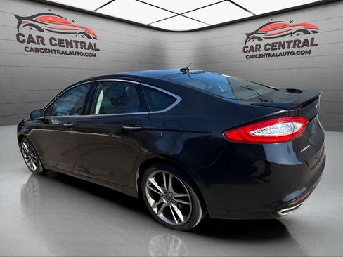 Used 2015 Ford Fusion Titanium image 3