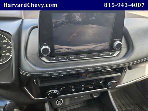 Used 2021 Nissan Rogue S image 8