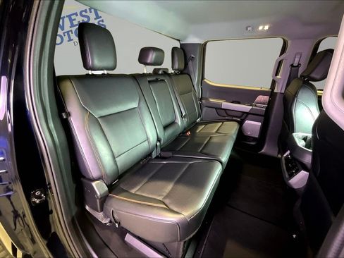 Used 2025 Ford F250 Lariat AWD/4WD image 26