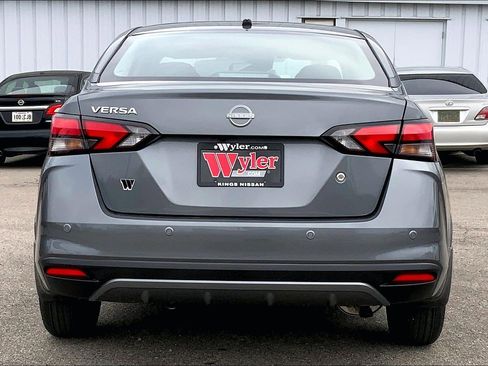 New 2025 Nissan Versa S image 4