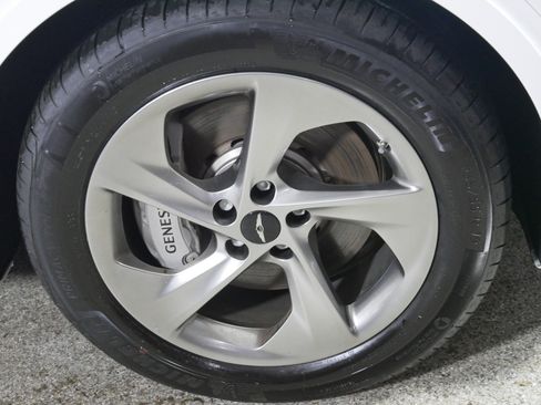 Certified 2026 Genesis GV70 2.5T Select AWD/4WD image 15