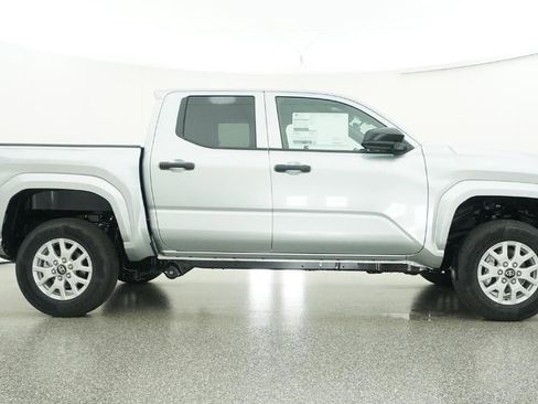 New 2026 Toyota Tacoma SR RWD image 27