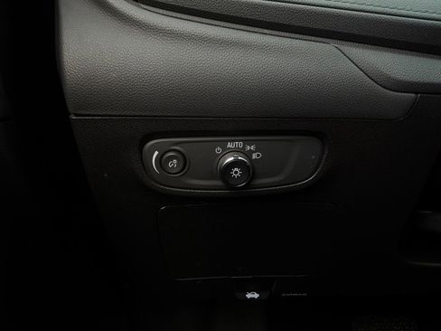 Used 2025 Buick Encore GX Preferred FWD image 20