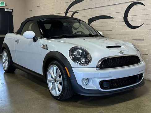 Used 2013 MINI Cooper Roadster S FWD image 18