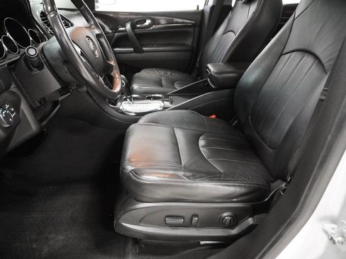 Used 2016 Buick Enclave Leather image 11