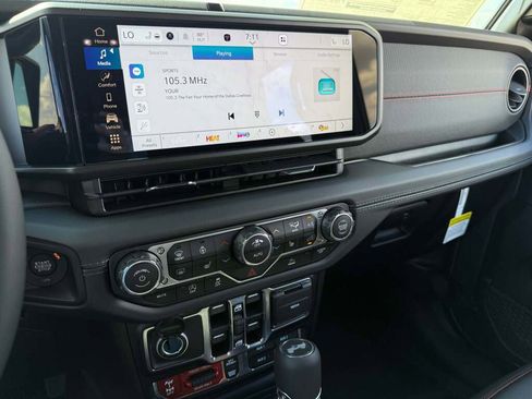 New 2025 Jeep Wrangler Rubicon image 30