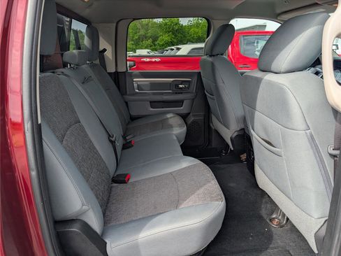 Used 2017 RAM 1500 Big Horn AWD/4WD image 11