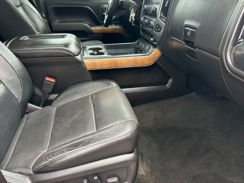 Used 2017 Chevrolet Silverado 2500 LTZ w/ Duramax Plus Package image 15