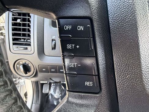 Used 2011 Ford Escape XLT w/ 202A Rapid Spec Order Code FWD image 14