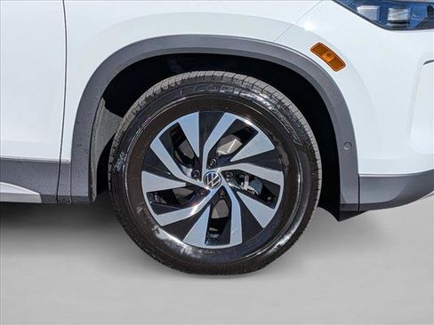Used 2026 Volkswagen Tiguan S FWD image 23
