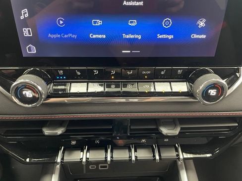 New 2026 Chevrolet Colorado Z71 w/ Technology Package AWD/4WD image 6