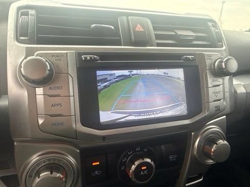 Used 2014 Toyota 4Runner SR5 RWD image 27