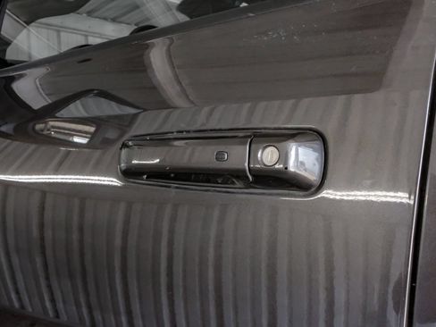 Used 2023 RAM 3500 Laramie AWD/4WD image 40