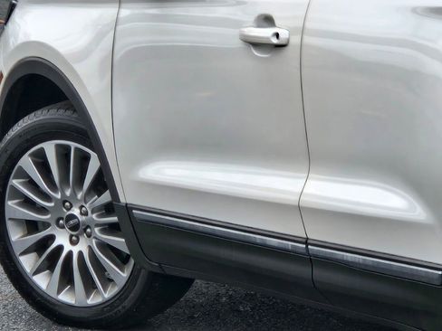 Used 2018 Lincoln MKC Reserve w/ Lincoln MKC Climate Package image 15