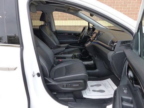 Used 2024 Honda Odyssey Elite image 42
