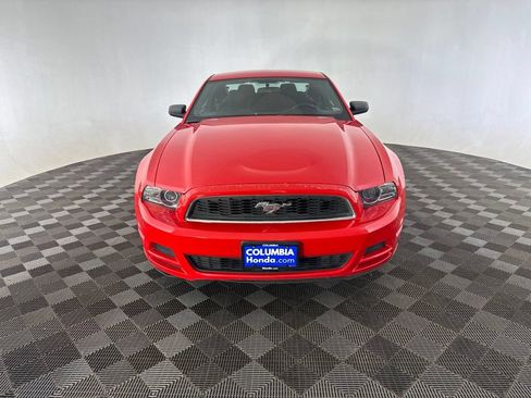 Used 2013 Ford Mustang Coupe RWD image 3