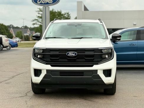 New 2027 Ford Expedition Active AWD/4WD image 36