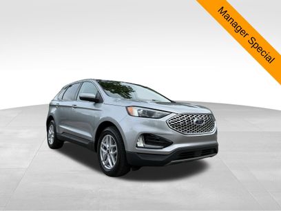 Used 2024 Ford Edge SEL w/ Convenience Package
