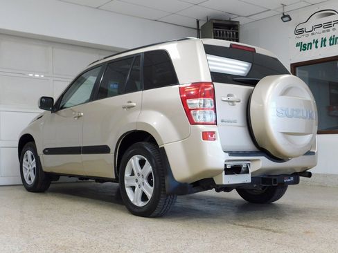 Used 2007 Suzuki Grand Vitara Luxury image 6