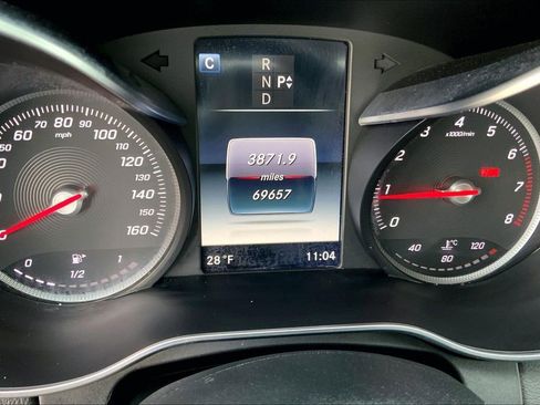 Used 2016 Mercedes-Benz C 300 Sedan image 26