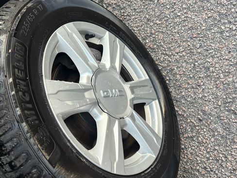 Used 2015 GMC Terrain SLE image 46