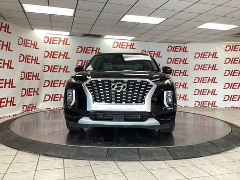 Used 2021 Hyundai Palisade Limited AWD/4WD image 2