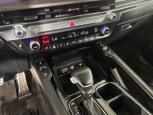 Used 2025 Kia Telluride SX Prestige X-Line AWD/4WD image 18