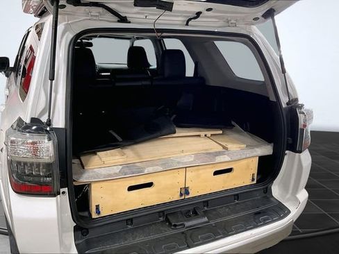 Used 2019 Toyota 4Runner TRD Off-Road Premium image 5