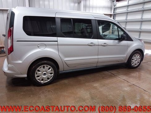 Used 2018 Ford Transit Connect XLT image 4