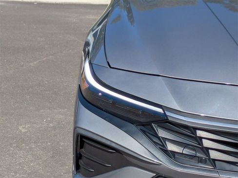 Certified 2024 Hyundai Elantra SEL image 9