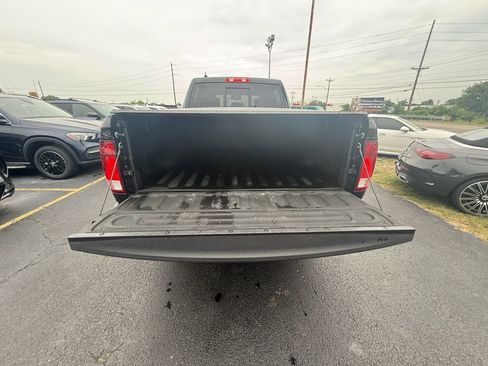 Used 2018 RAM 1500 Big Horn AWD/4WD image 5