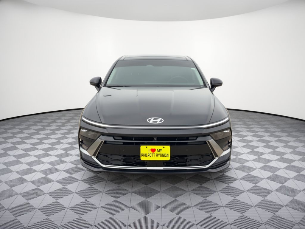 Certified 2025 Hyundai Sonata Limited FWD image 6