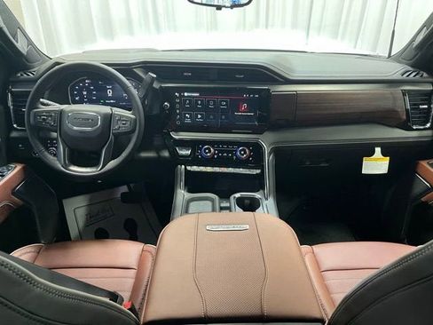 New 2026 GMC Sierra 2500 Denali Ultimate AWD/4WD image 5