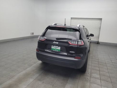 Used 2020 Jeep Cherokee Latitude FWD image 7