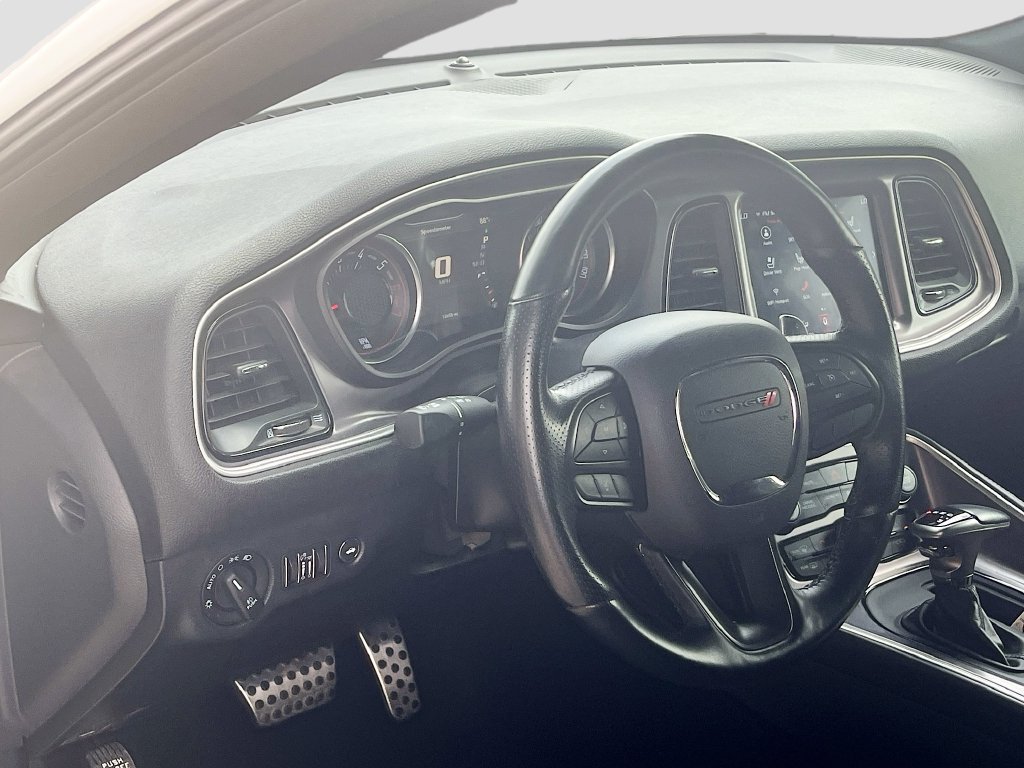 Used 2021 Dodge Challenger R/T Scat Pack RWD image 9