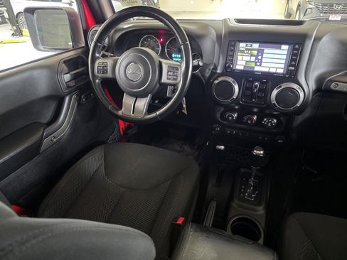 Used 2016 Jeep Wrangler Unlimited Black Bear image 20