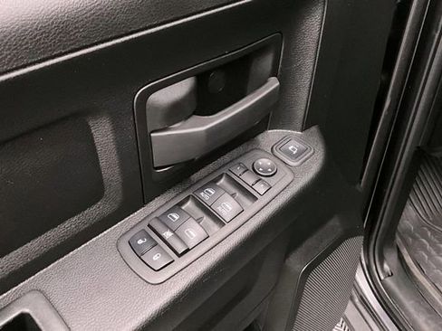 Used 2024 RAM 3500 Tradesman w/ Convenience Group AWD/4WD image 41