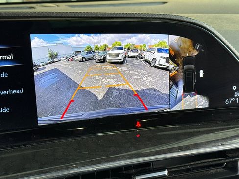 Certified 2024 Cadillac Escalade Premium Luxury image 25