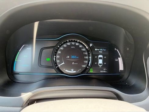 Used 2017 Hyundai Ioniq SEL FWD image 6