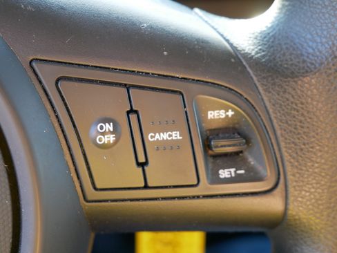 Used 2012 Kia Soul FWD image 24