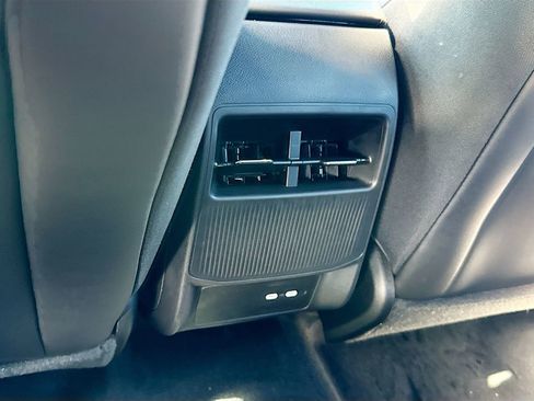 New 2026 Jeep Cherokee Limited AWD/4WD image 27