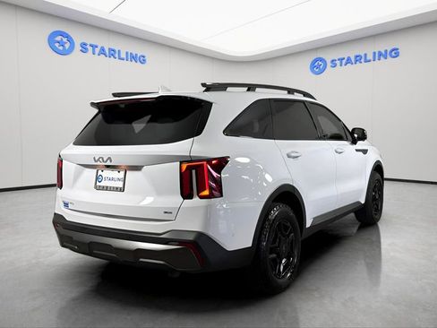 Used 2024 Kia Sorento SX Prestige w/ Sage Leather Package AWD/4WD image 9