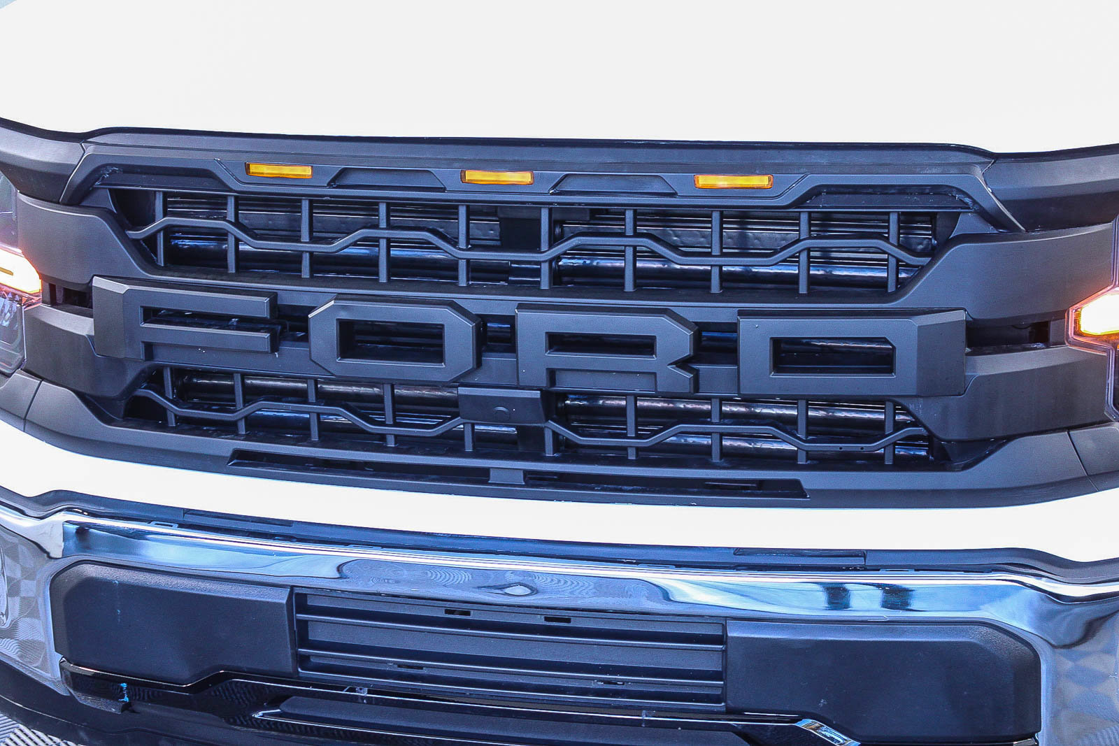 Used 2025 Ford F150 XLT w/ Equipment Group 301A Standard RWD image 5