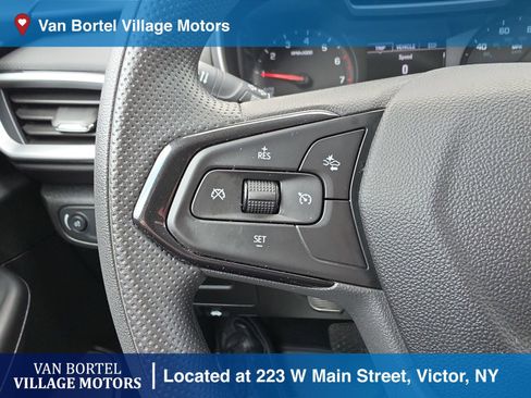 Used 2021 Chevrolet TrailBlazer LS AWD/4WD image 14